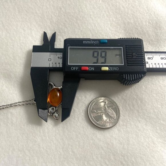 Sterling Silver 925 Puppy Dog Hound Dog Baltic Amber Pendant Necklace 18" Chain - Picture 15 of 16